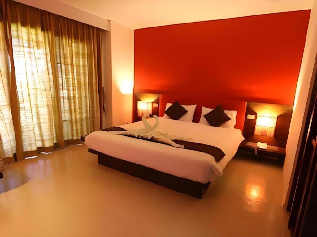 Phoomthai Garden Hotel Phrae Exterior photo