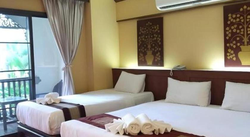 Phoomthai Garden Hotel Phrae Exterior photo