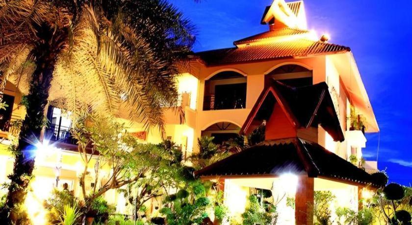 Phoomthai Garden Hotel Phrae Exterior photo
