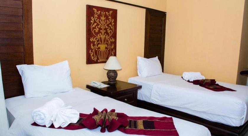 Phoomthai Garden Hotel Phrae Exterior photo