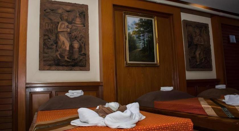 Phoomthai Garden Hotel Phrae Exterior photo